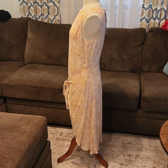 NWT BCBGMAXAZRIA Wrap Front High-Low Dress Women's Medium - Picture 5 of 11